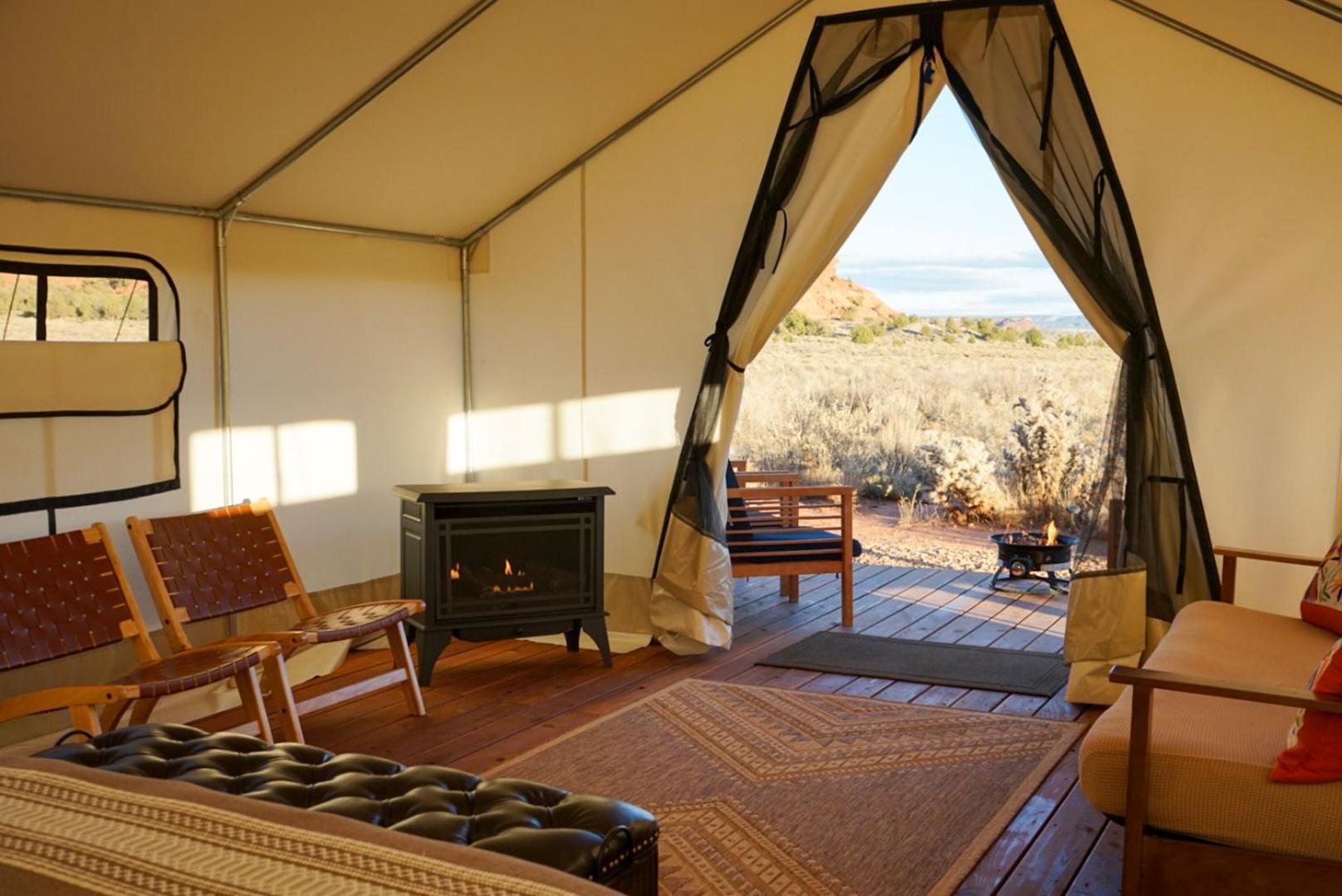 BaseCamp 37° Hotel Kanab Bagian luar foto